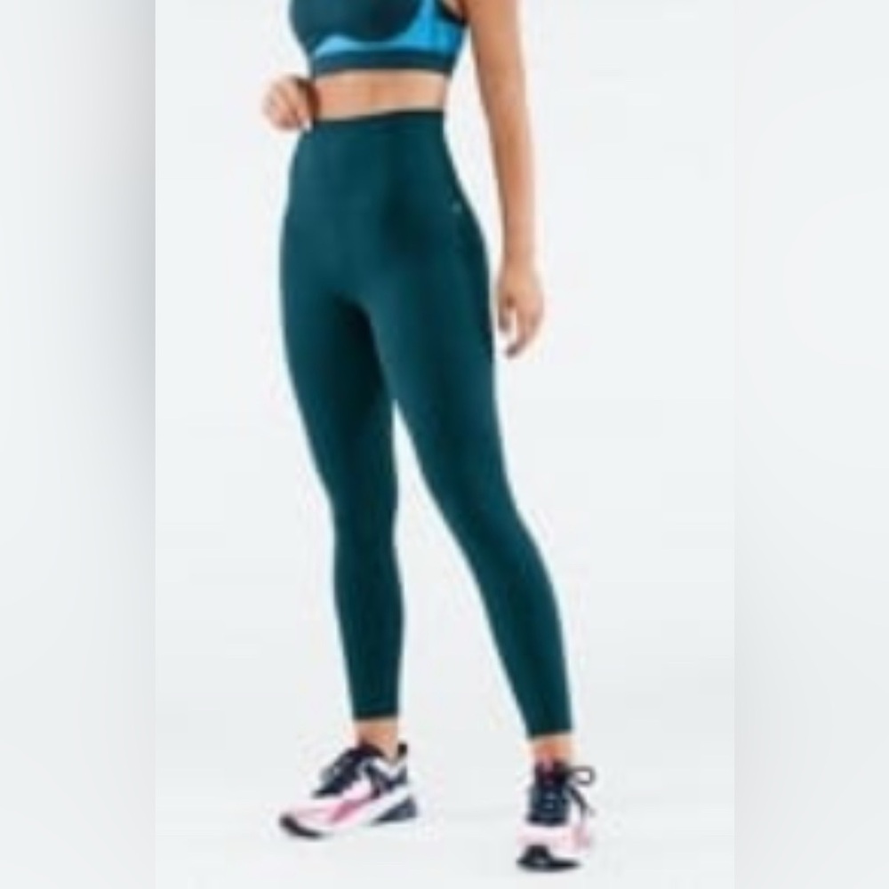 Fabletics Define Ultra High Waisted Powerhold 7/8 Leggings Midnight Wave Size M